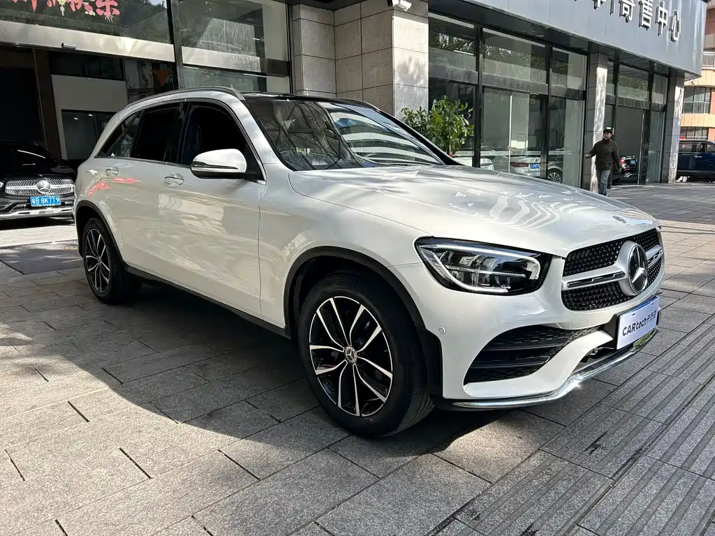 Mercedes-Benz GLC 2021 — фото 9