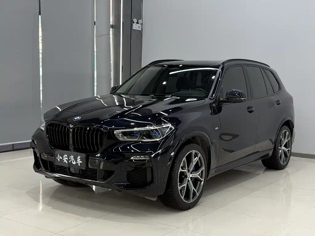 BMW X5 2021 — фото 1