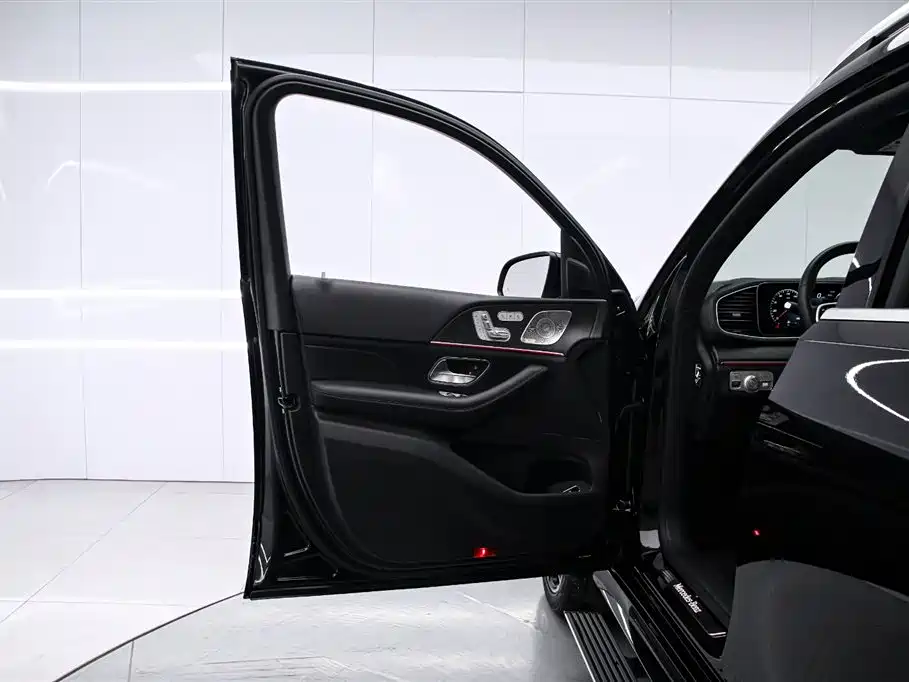 Mercedes-Benz GLS 2022 — фото 11