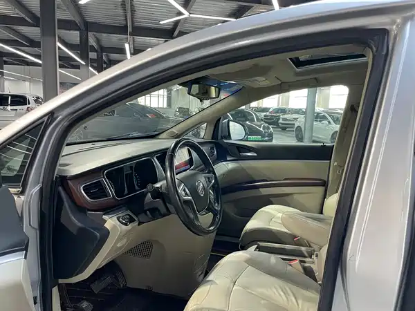Buick GL8 2014