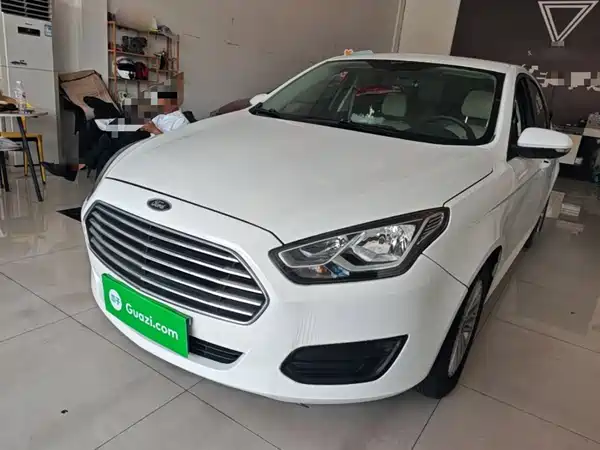 Ford Escort 2018