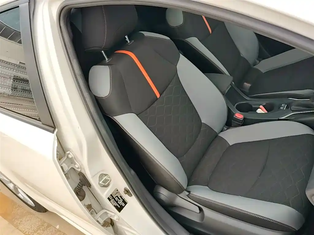 Toyota Corolla 2022 — фото 25