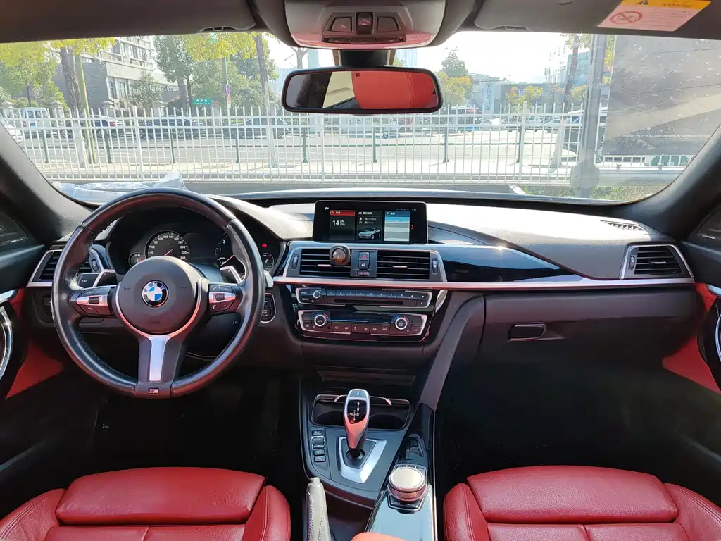 BMW 3 Series GT 2019 — фото 11