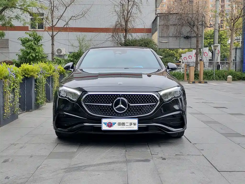 Mercedes-Benz E-Class 2025 — фото 2