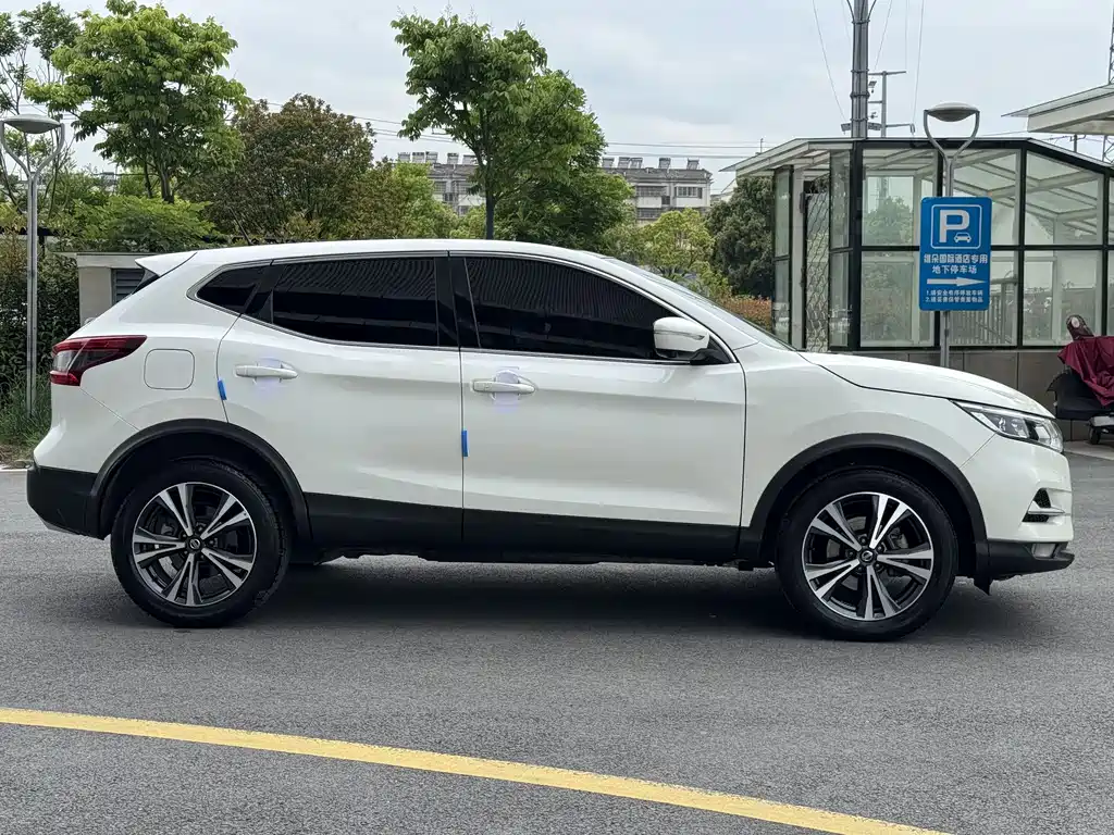 Nissan Qashqai 2021 — фото 30