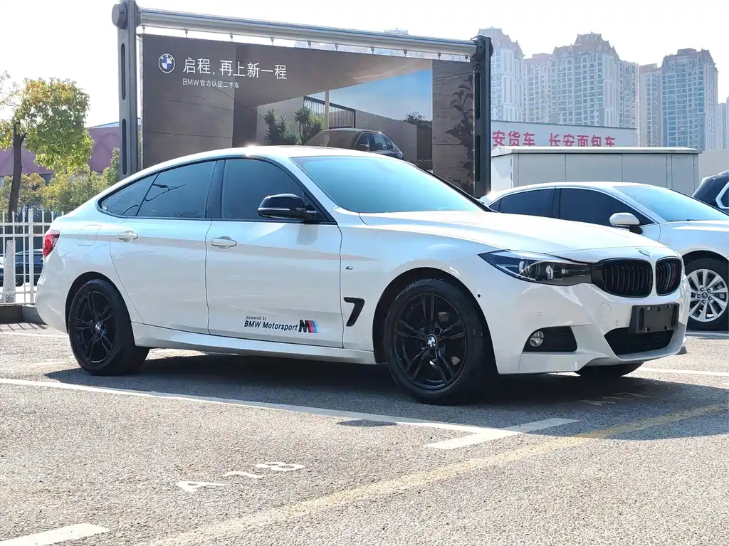 BMW 3 Series GT 2019 — фото 3
