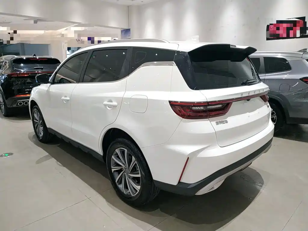 Geely Vision X6 2024 — фото 23