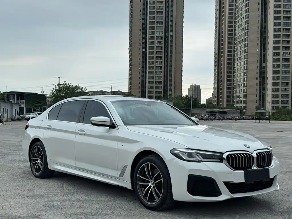 BMW 5 Series 2022