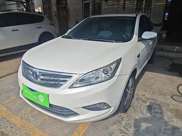 Changan Eado 2015