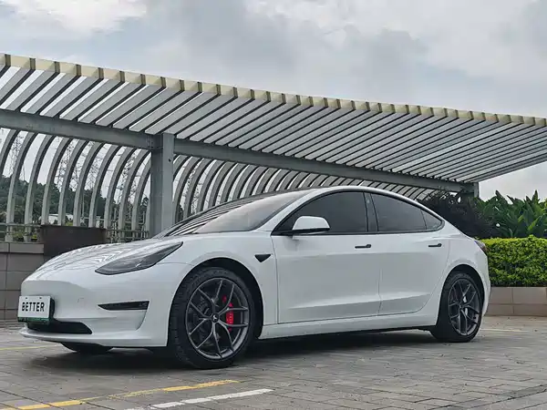 Tesla Model 3 2023