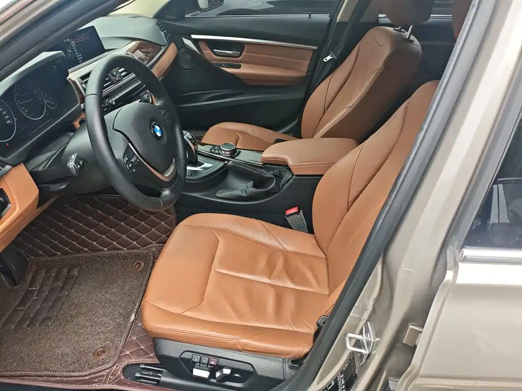 BMW 3 Series 2016 — фото 11