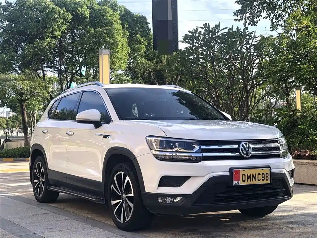 Volkswagen Tharu 2019 — фото 3