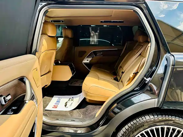 Land Rover Range Rover 2025