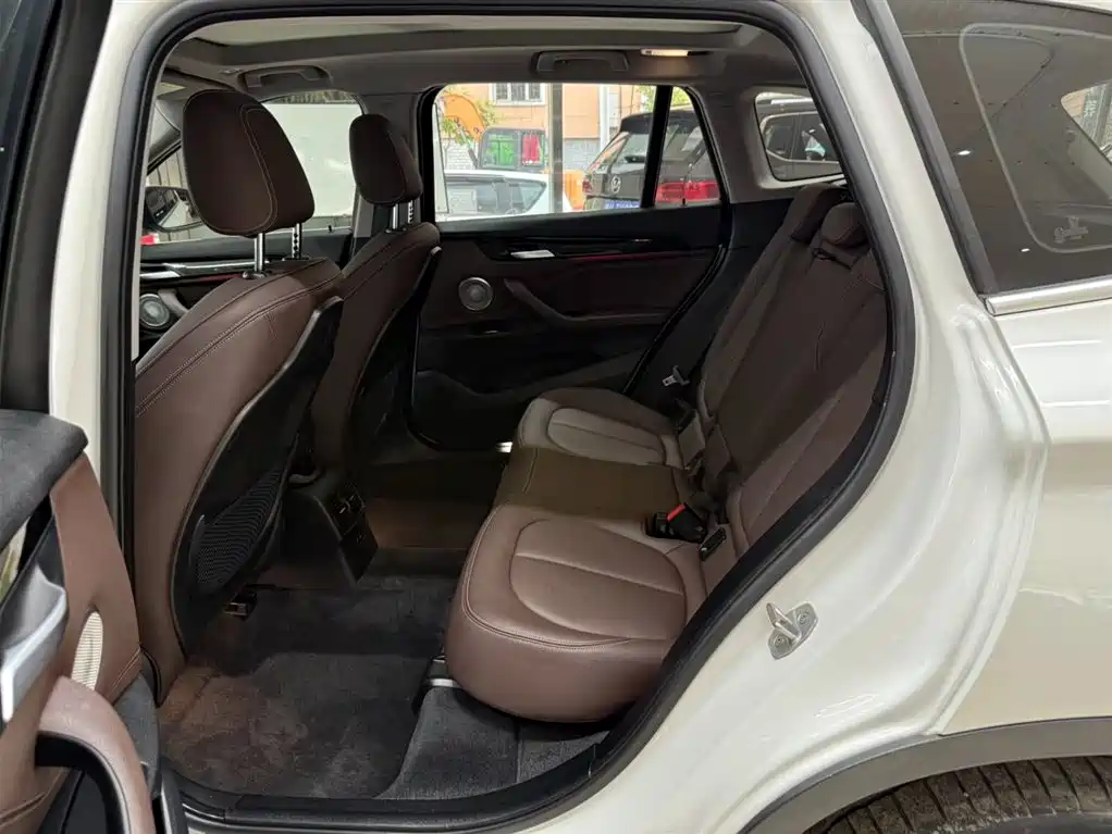 BMW X1 2022 — фото 18