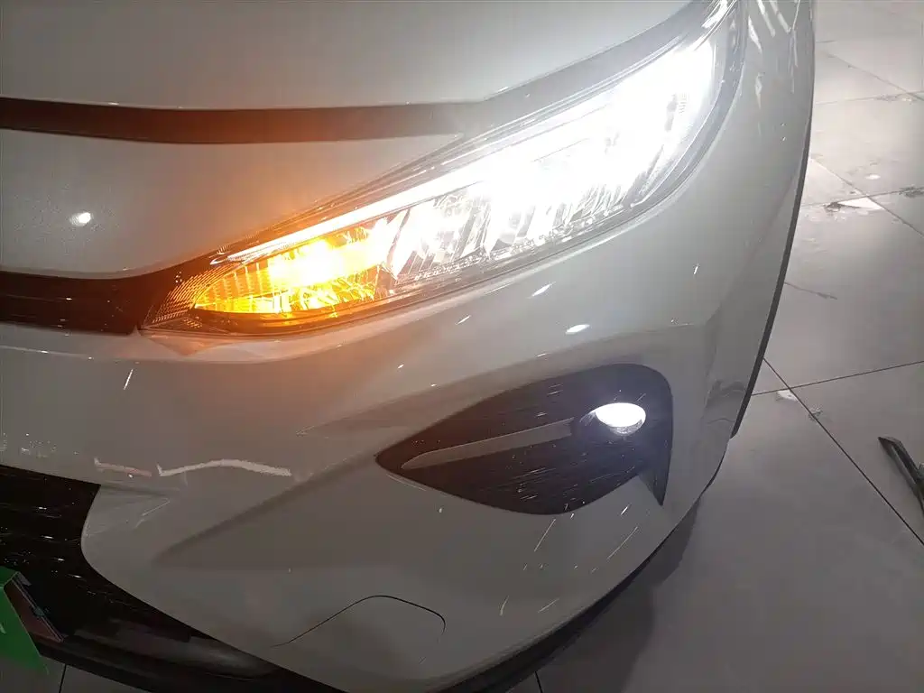 Toyota Wildlander 2025 — фото 18