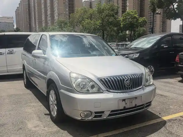 Buick GL8 2017