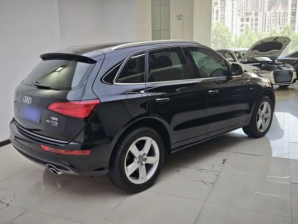 Audi Q5 2018 — фото 10