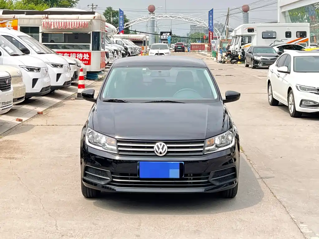 Volkswagen Santana 2021