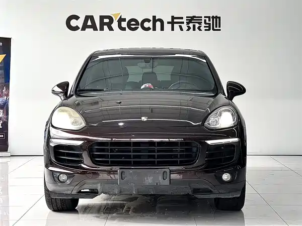 Porsche Cayenne 2015