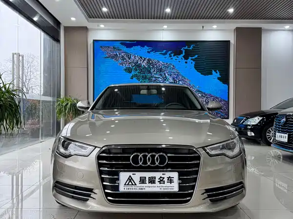 Audi A6L 2012