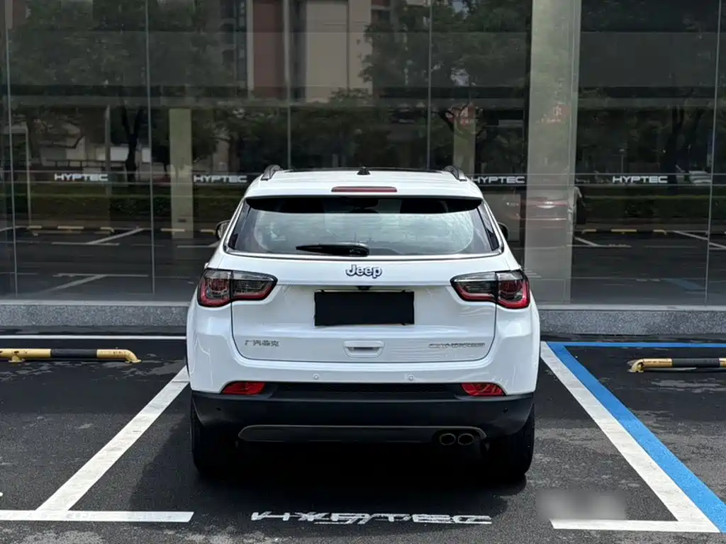 Jeep Compass 2020 — фото 25