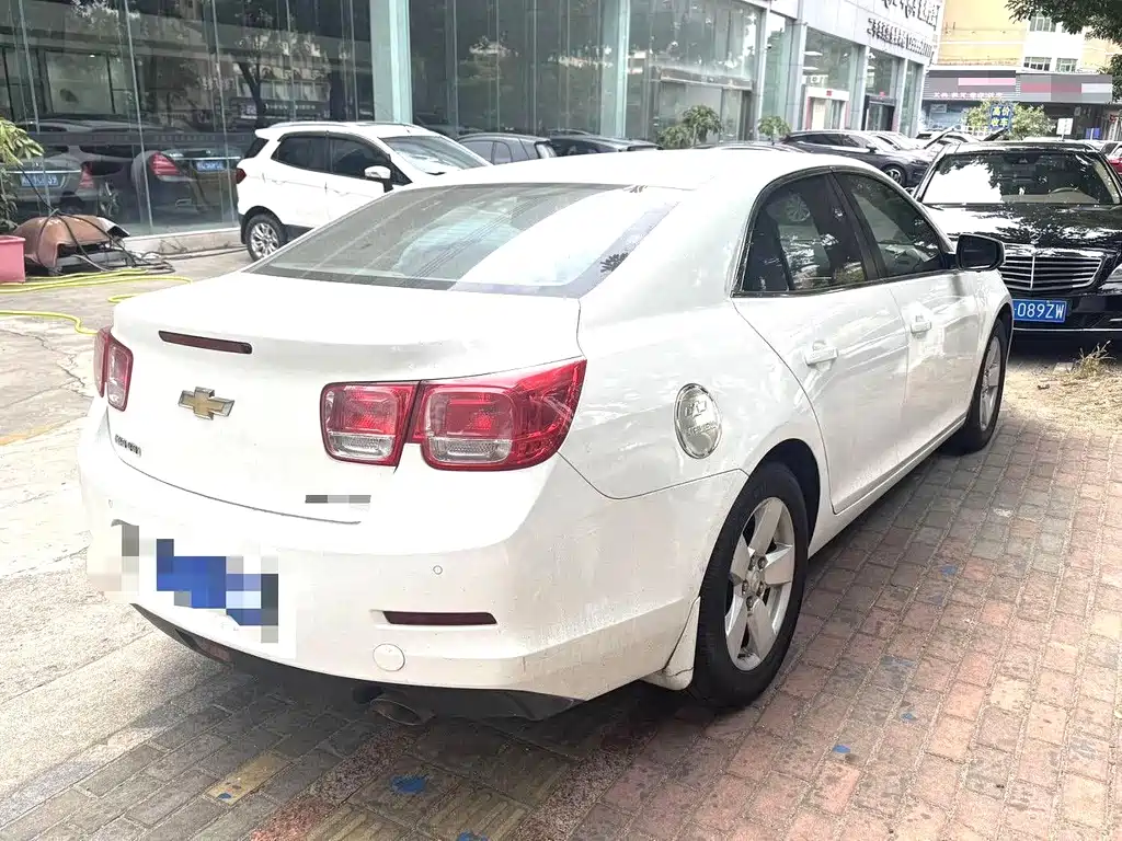 Chevrolet Malibu 2015 — фото 9