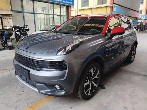 Lynk & Co 01 EM-P 2019