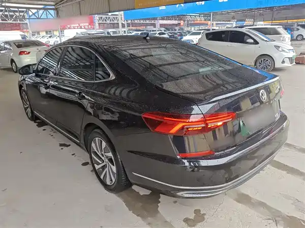 Volkswagen Passat Plug-In Hybrid 2019