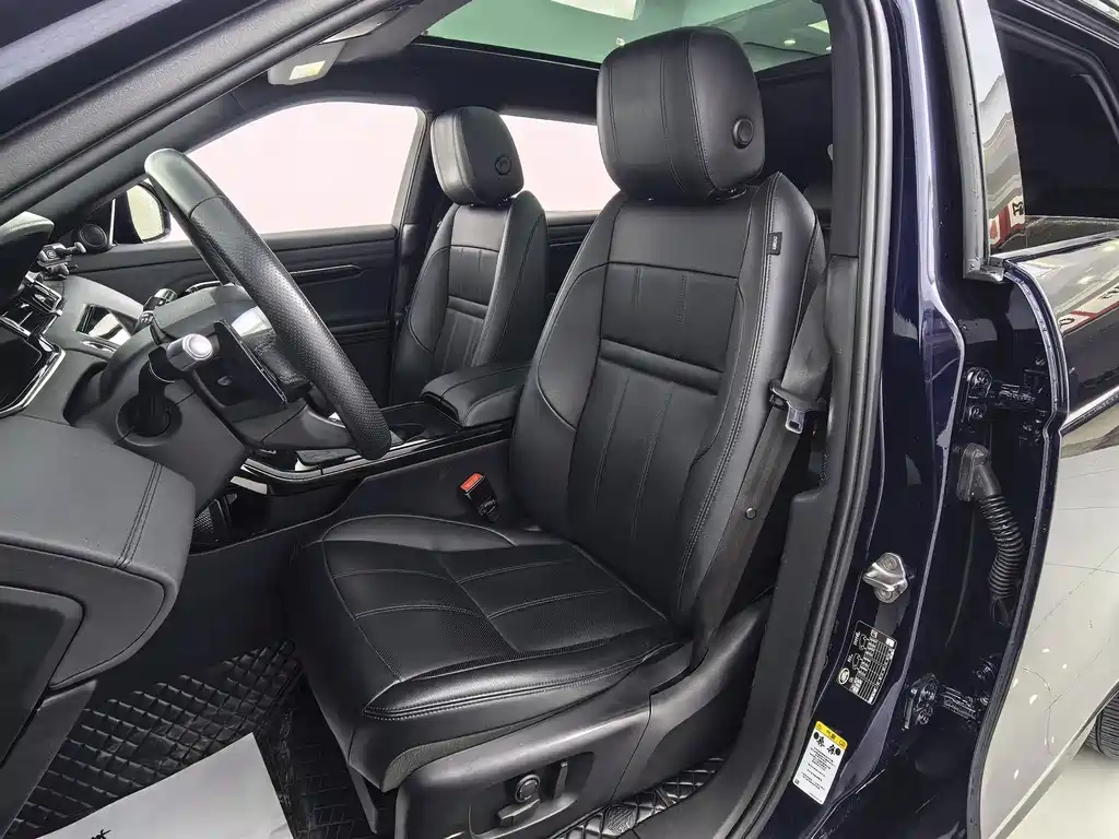 Land Rover Range Rover Evoque 2021 — фото 18