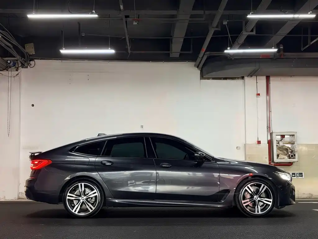 BMW 6 Series GT 2023 — фото 3