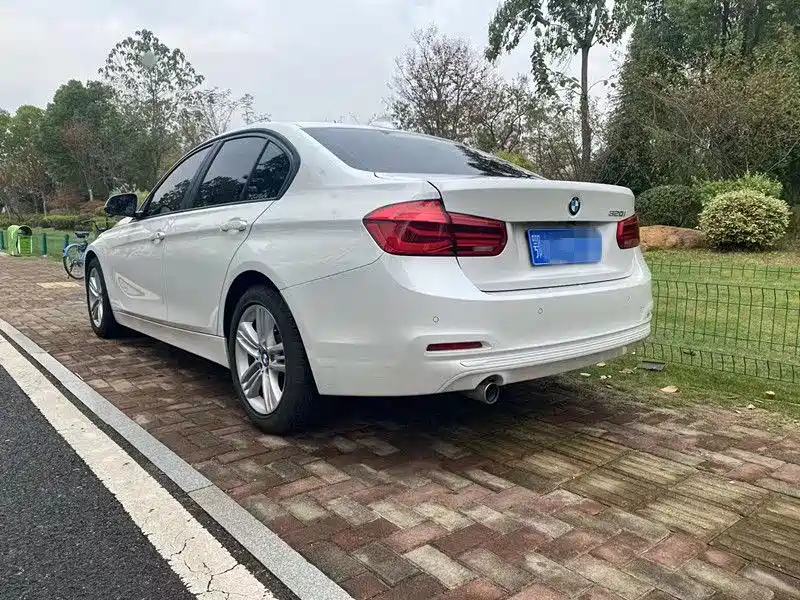BMW 3 Series 2013 — фото 13