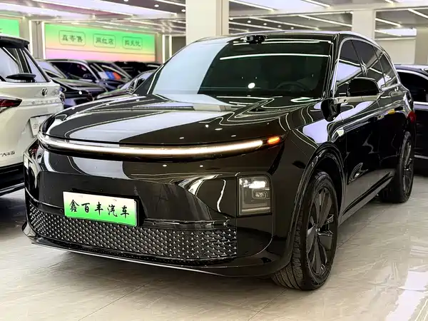 Li Auto L6 2026