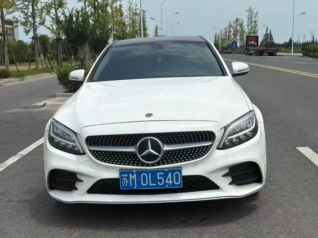 Mercedes-Benz C-Class 2021