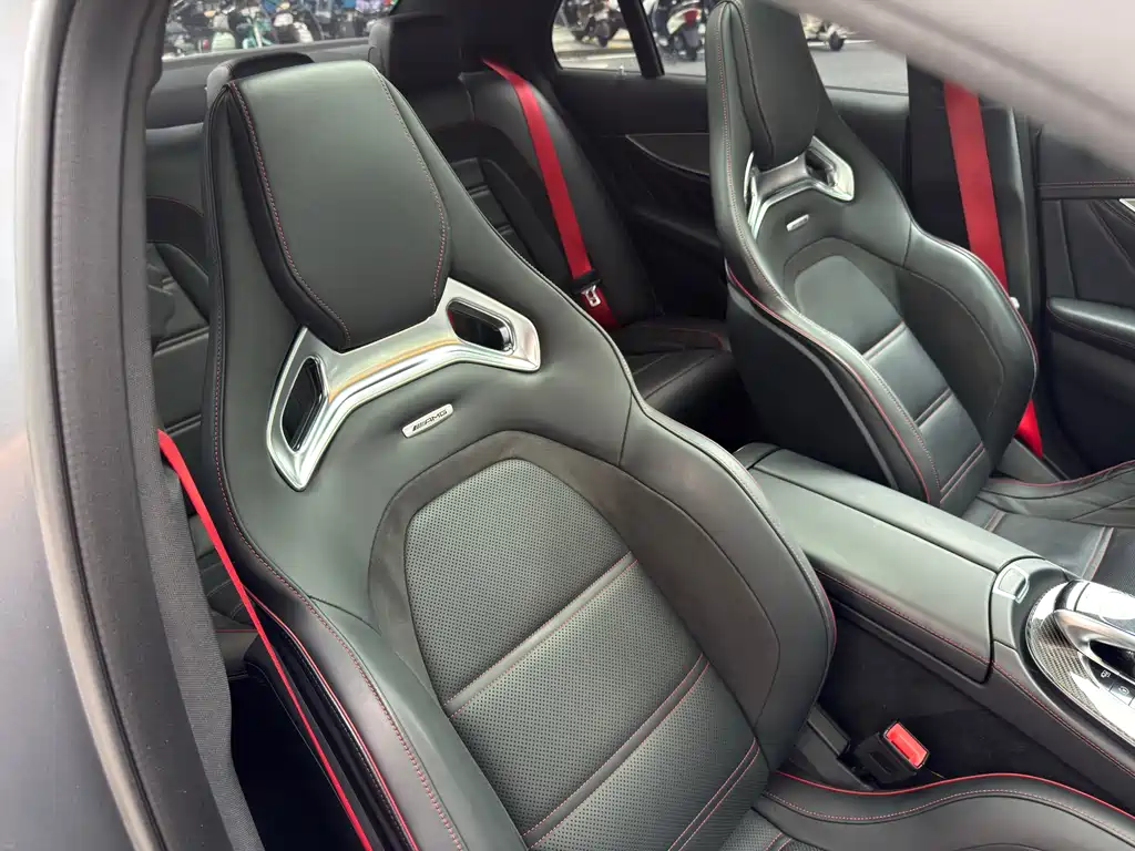 Mercedes-Benz E-Class AMG 2018 — фото 15