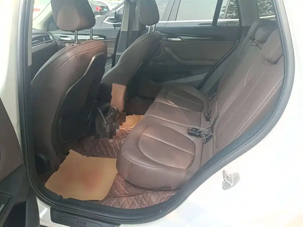 BMW X1 2020 — фото 13