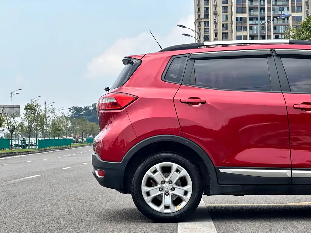 Changan CS15 2018 — фото 12