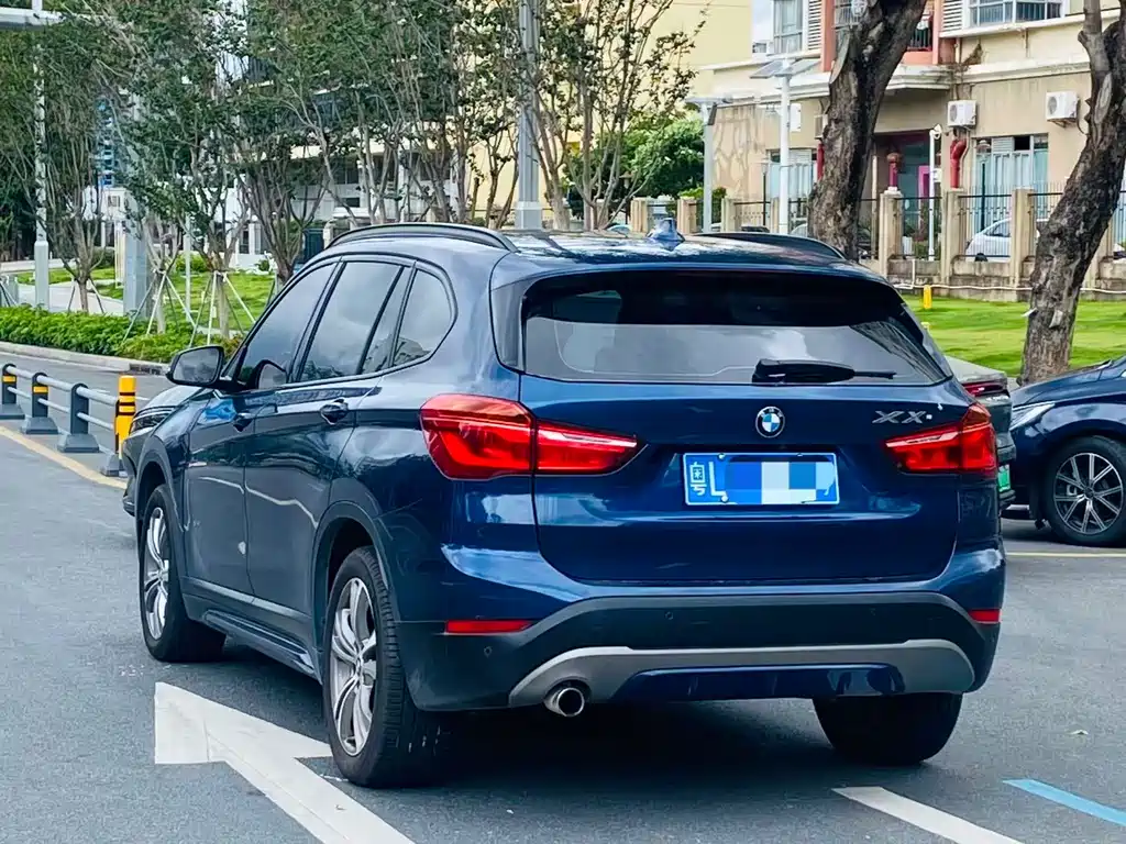BMW X1 2018 — фото 4