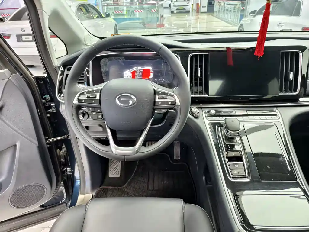 GAC Motor Trumpchi M8 2023 — фото 14