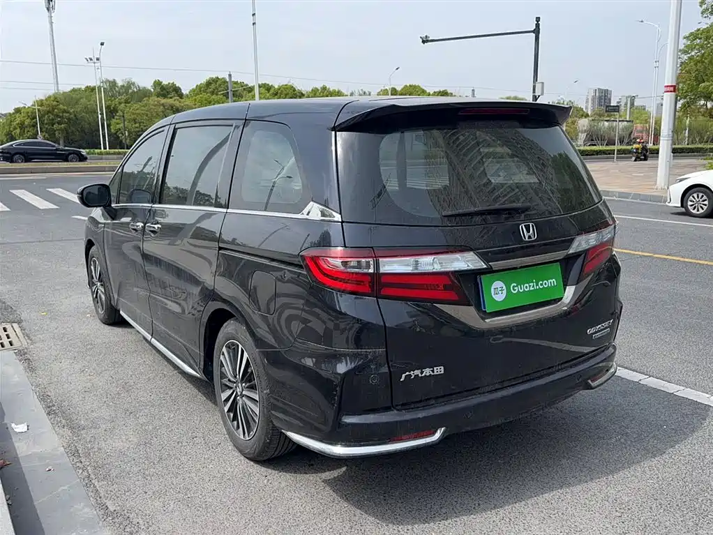 Honda Odyssey 2020 — фото 13