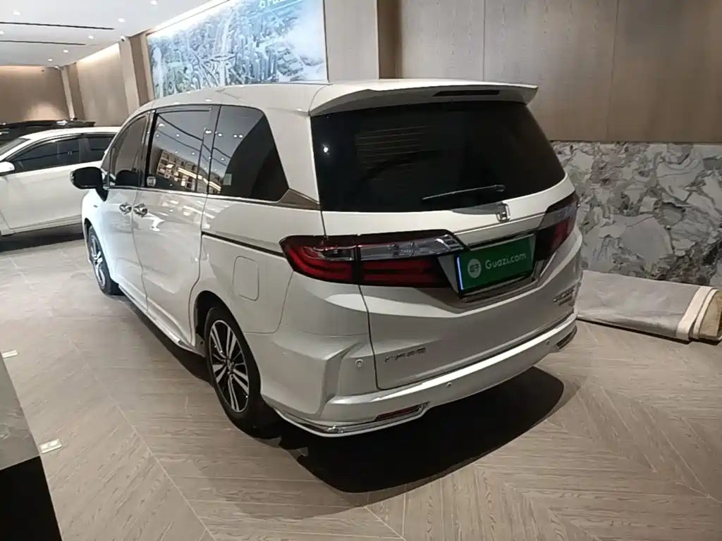 Honda Odyssey 2021 — фото 5