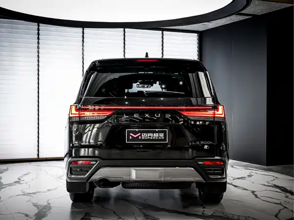 Lexus LX 2026