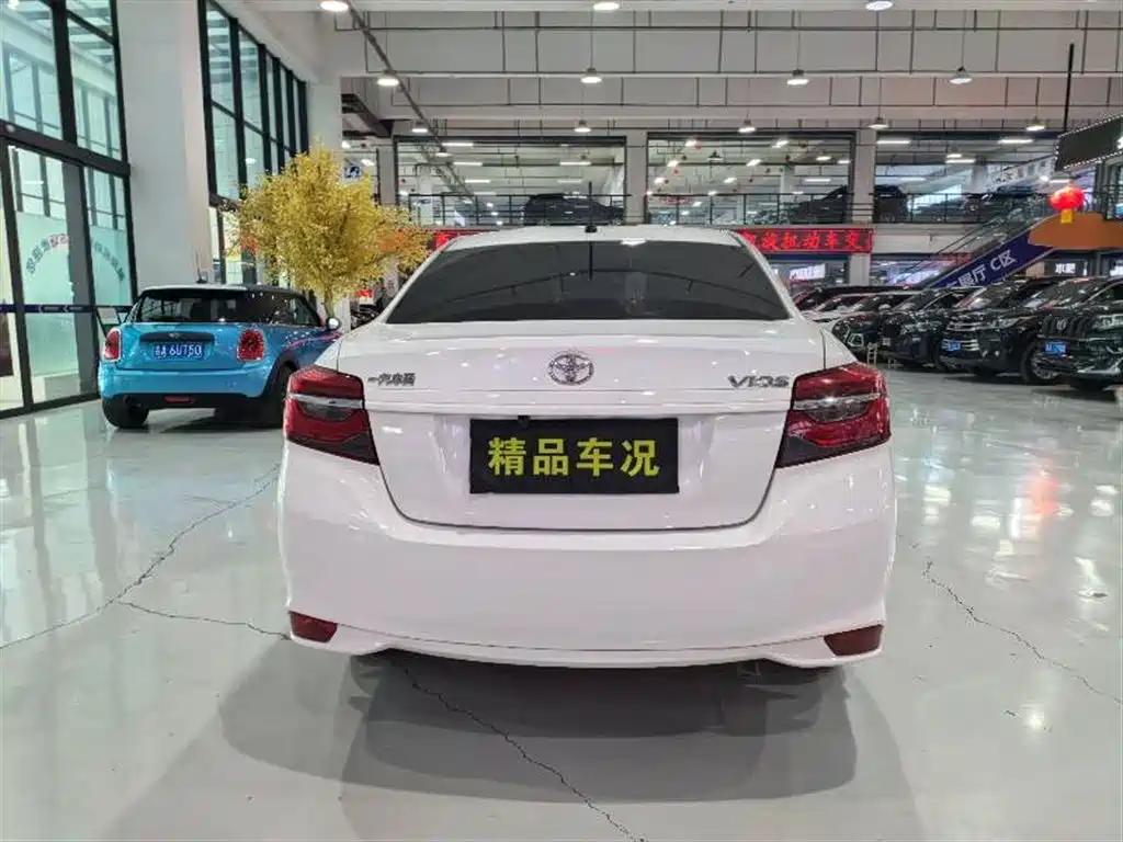 Toyota Vios 2023 — фото 6