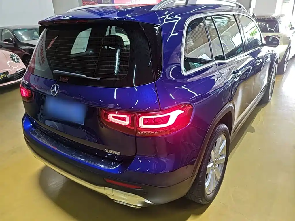 Mercedes-Benz GLB 2021