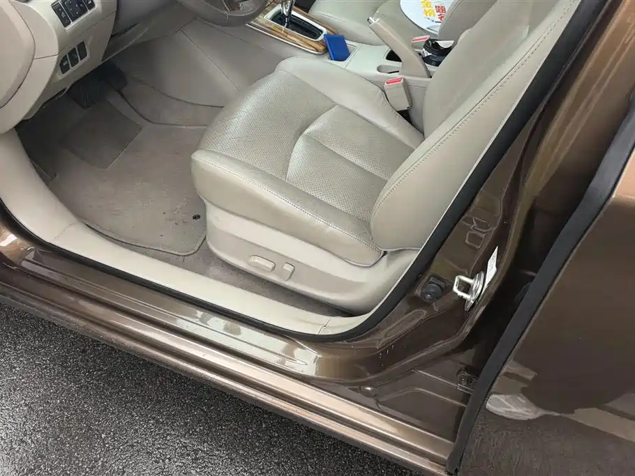 Nissan Sylphy 2015 — фото 9