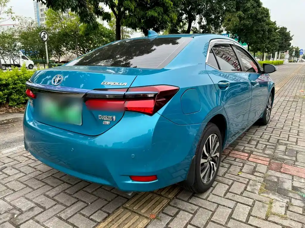 Toyota Corolla Hybrid 2020 — фото 10