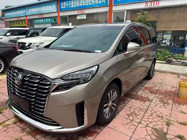 Buick GL8 2024