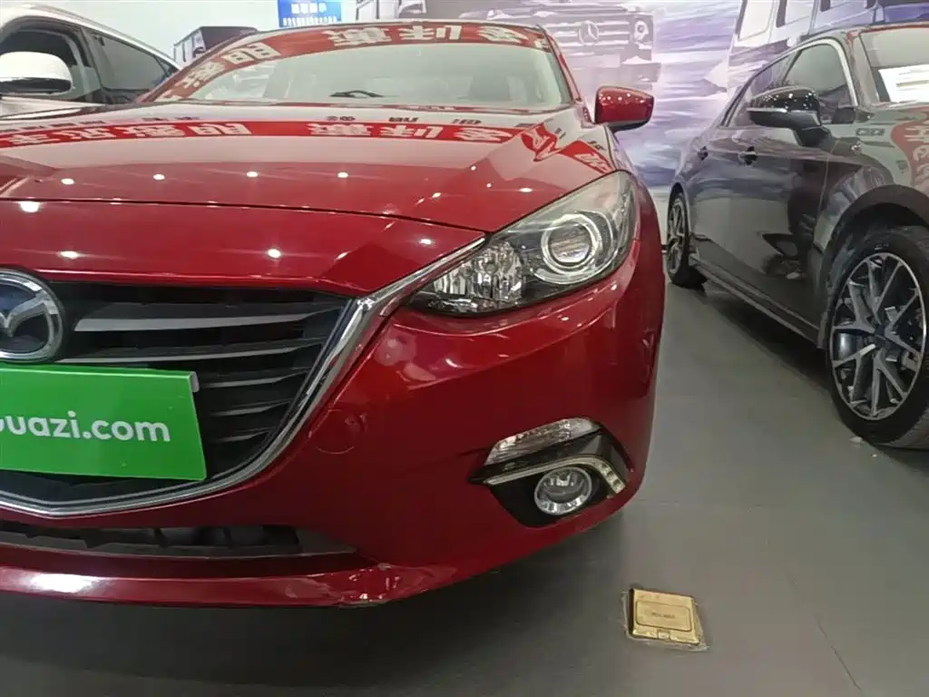 Mazda 3 Axela 2015 — фото 24
