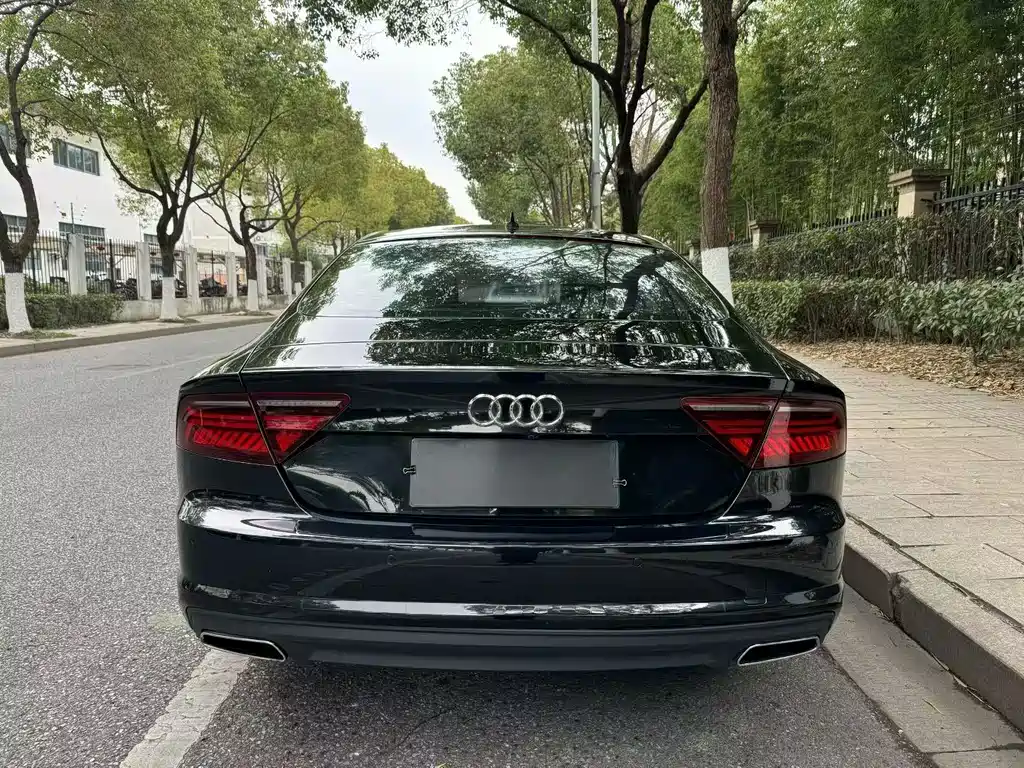 Audi A7 2016 — фото 8