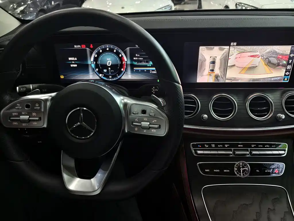 Mercedes-Benz E-Class 2020 — фото 10