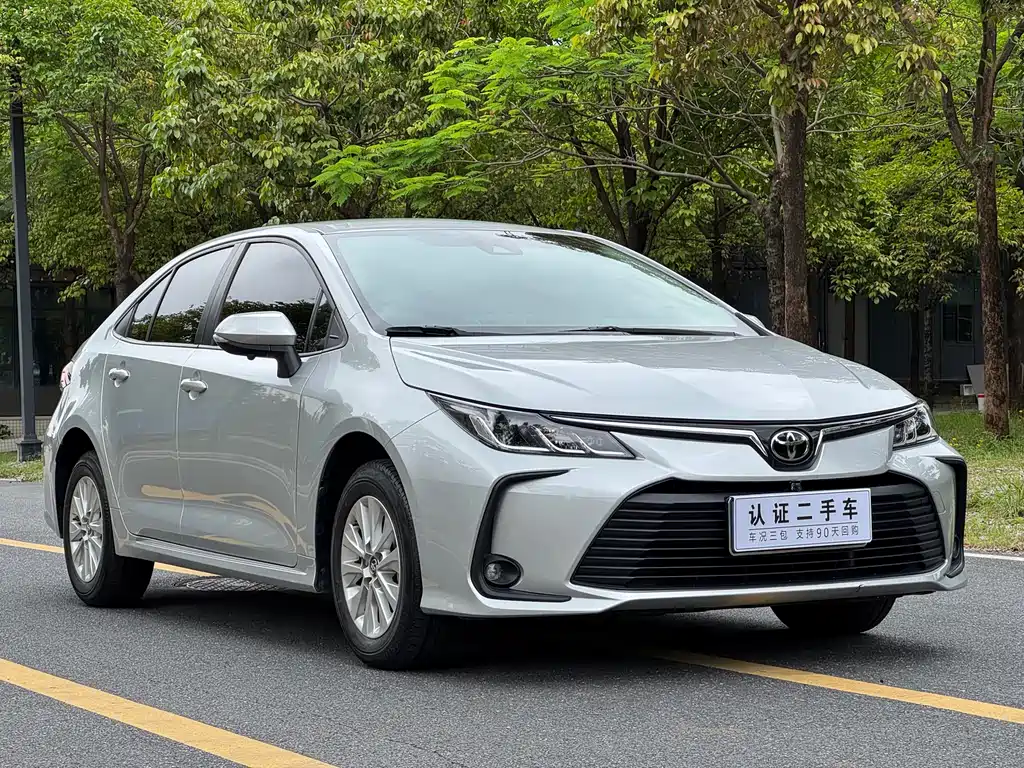 Toyota Corolla 2022 — фото 3